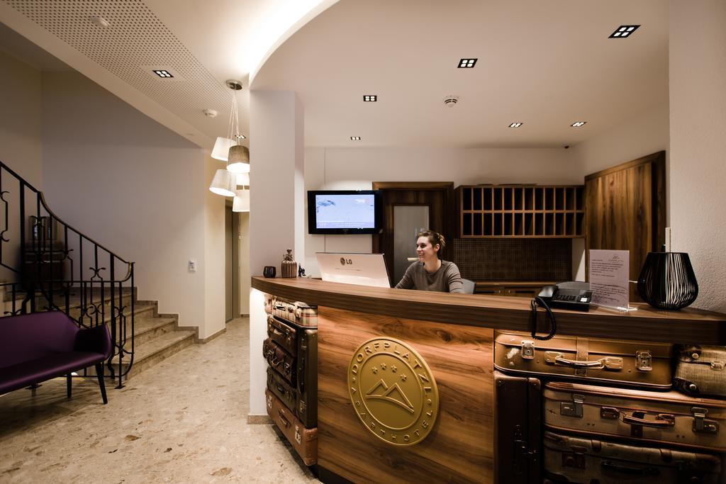 Aparthotel Dorfplatzl Garni Tux Esterno foto